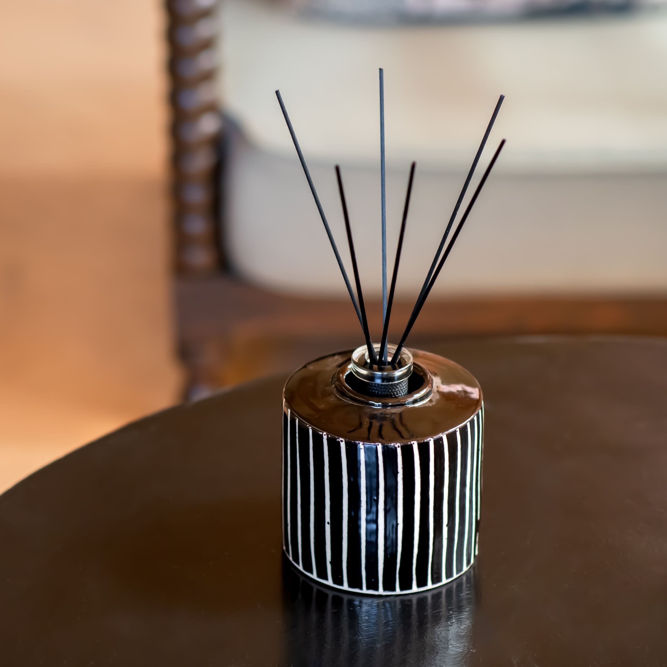 Duftstäbchen-Diffusor aus Keramik - Zebra